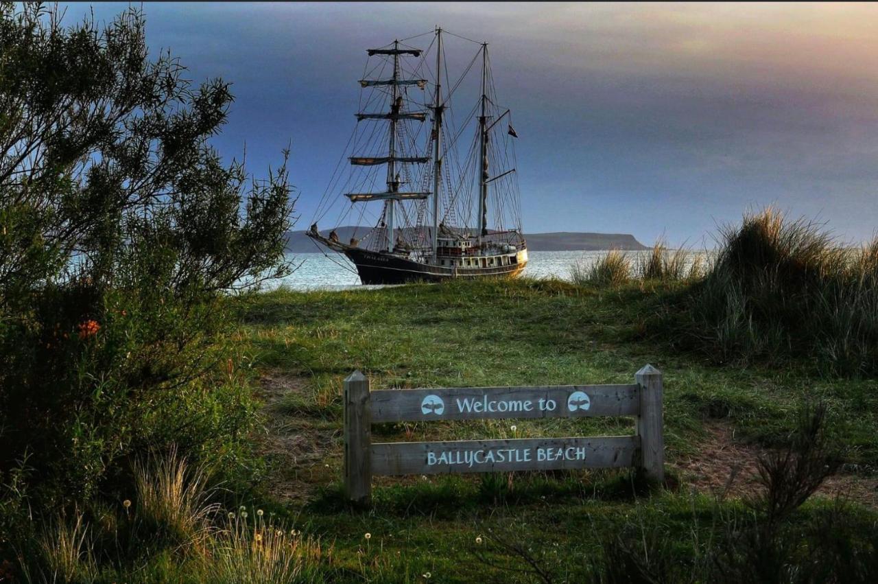 Ballycastle Hilltop Apartment Bagian luar foto